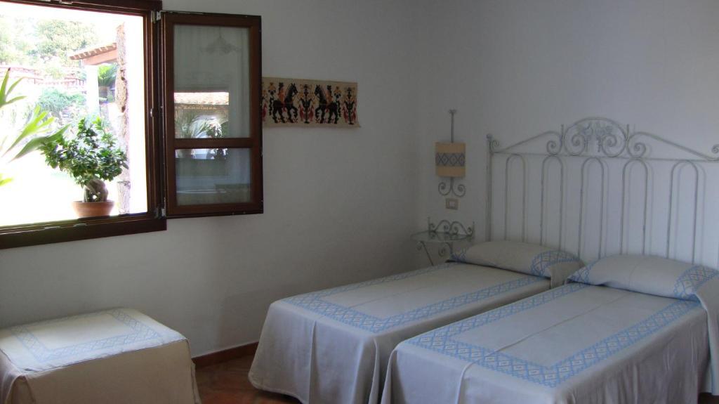 Turismo Rurale Belvedere Pradonos Dorgali Δωμάτιο φωτογραφία
